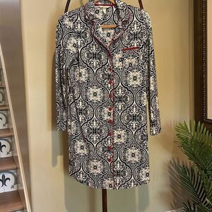 SOMA.  Nightshirt